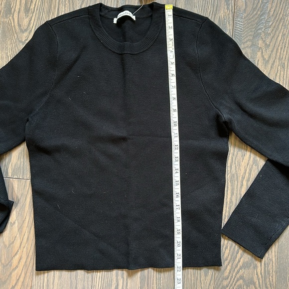 NWT Abercrombie Sweater - Picture 4 of 5